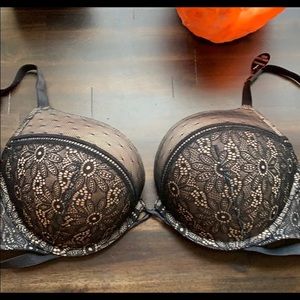 Victoria secret push up bra